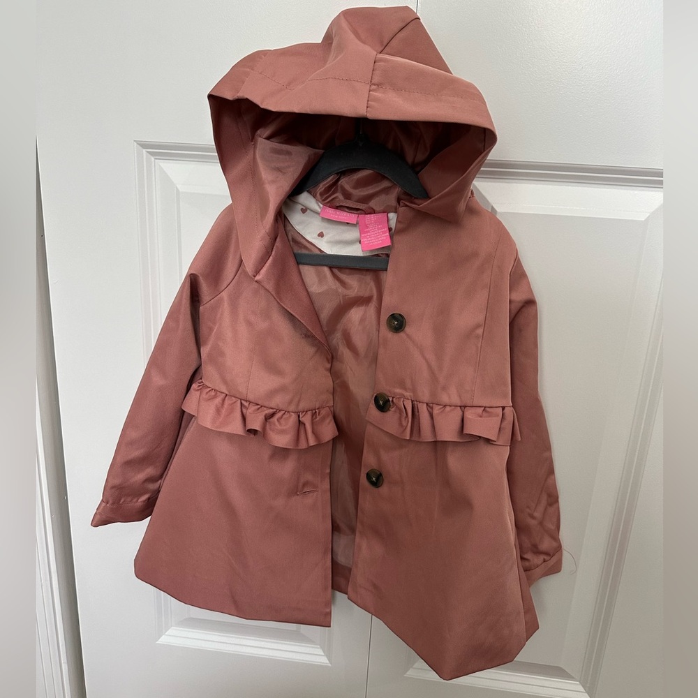 Light windbreaker